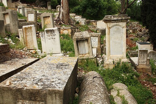 Rosh Pina Cemetery
