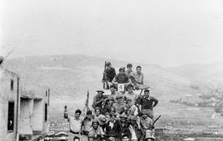 Members of Yiftach brigade, arriving at Camp Philo, 1948
