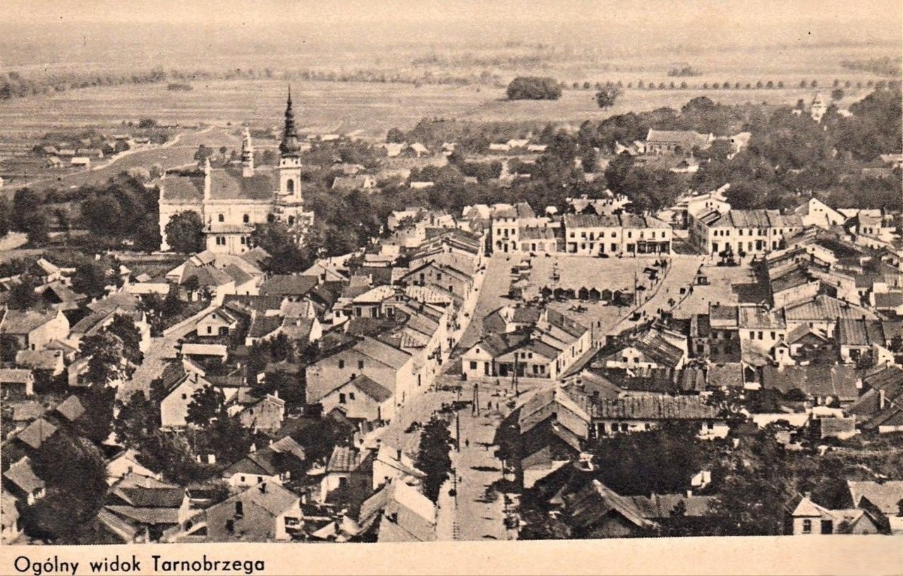Elevated interwar postcard view of Tarnobrzeg, circa 1935–1939