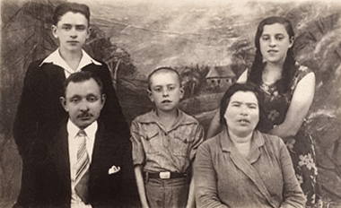 family of Nochum Chaimovich