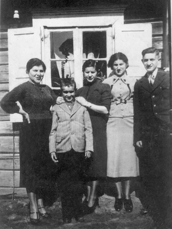 children of Osvey Kozhenetz and his second wife Hinda