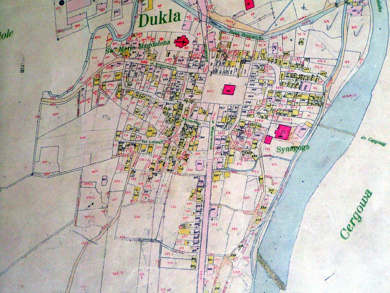 Dukla
          Maps